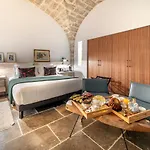 Hotell Les Du Prieure