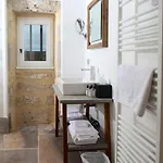 Les Du Prieure Hotell