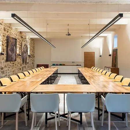 Hotel Les Du Prieuré