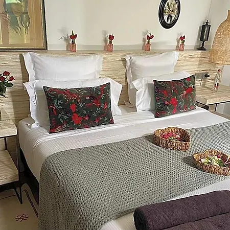 Hotel Les Du Prieure Pézenas