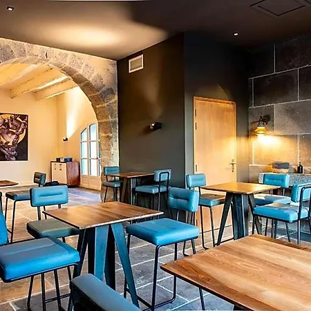 Les Du Prieure Hotel 3*