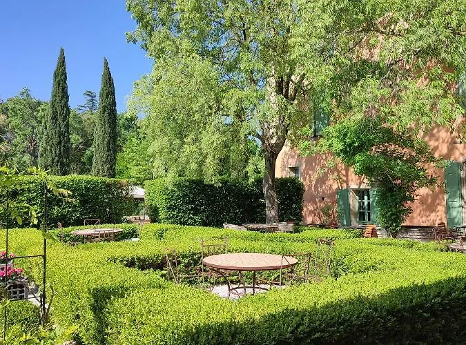 Les Du Prieure 3* Pézenas
