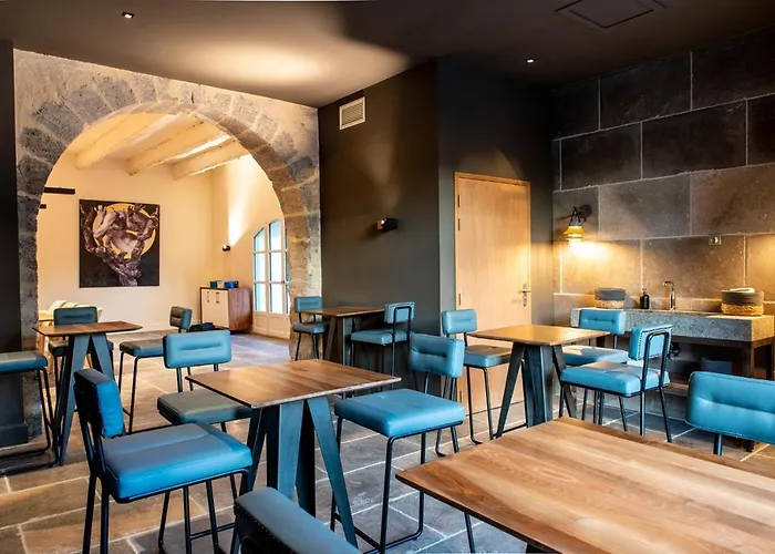 Hotel Les Du Prieure 3*
